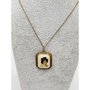 Vintage Celluloid Portrait Pendant Necklace (A265)